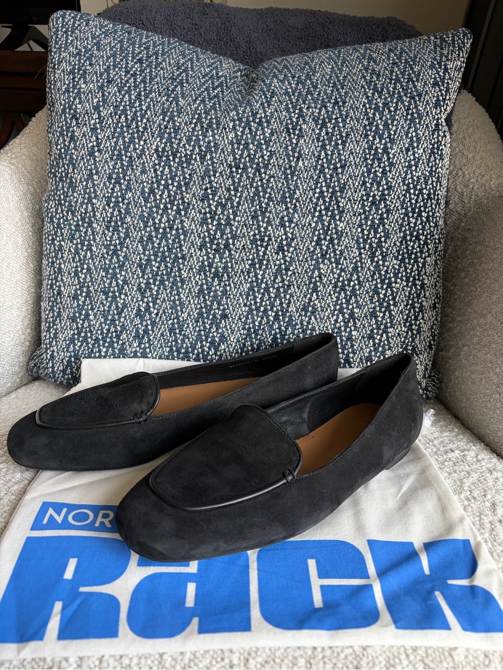 Aquatalia Calandra Weatherproof Flat~ size 9.5
